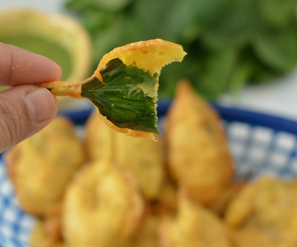 Spinach leaf Pakoda 