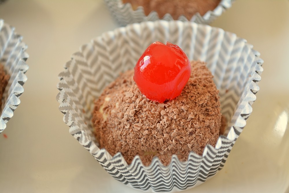 Icecream in muffin cover