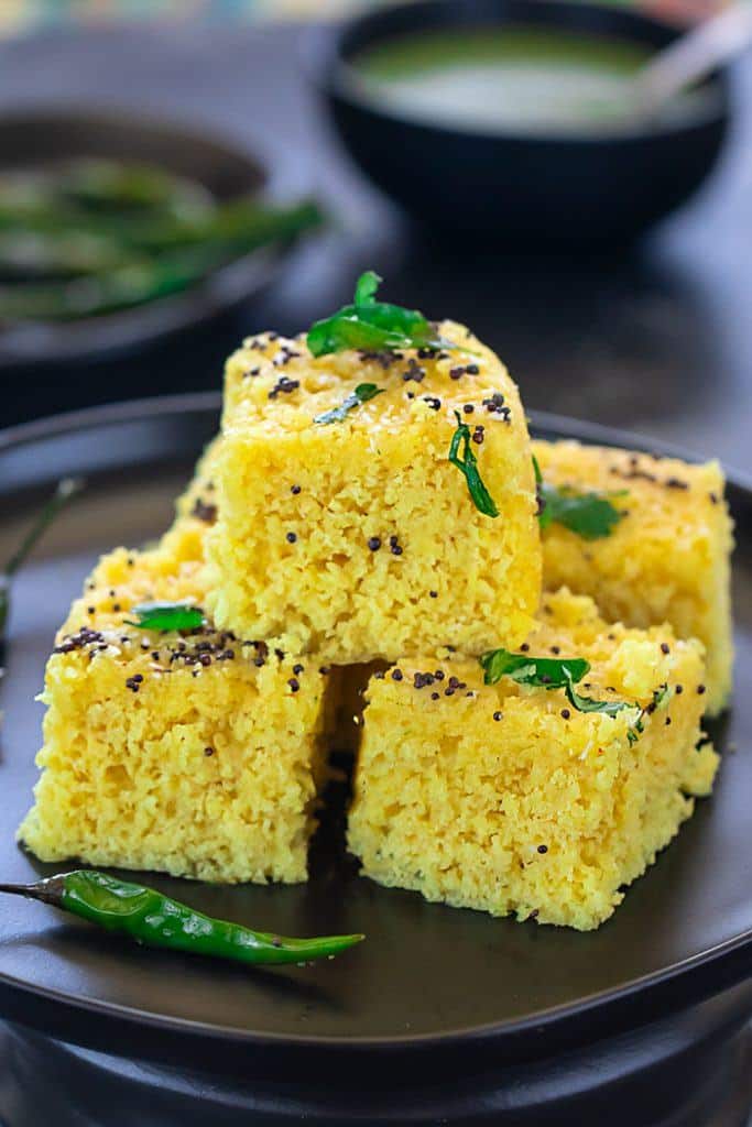 Instant Khaman Dhokla (Besan Dhokla recipe with Video) Ruchiskitchen