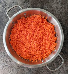 Grated Gajar in a bowl