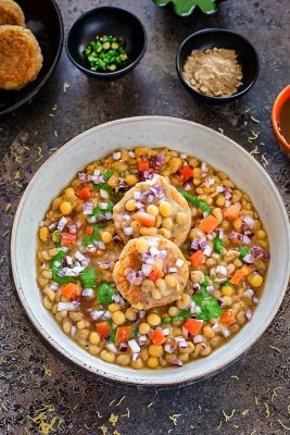 Ragda pattice on a plate