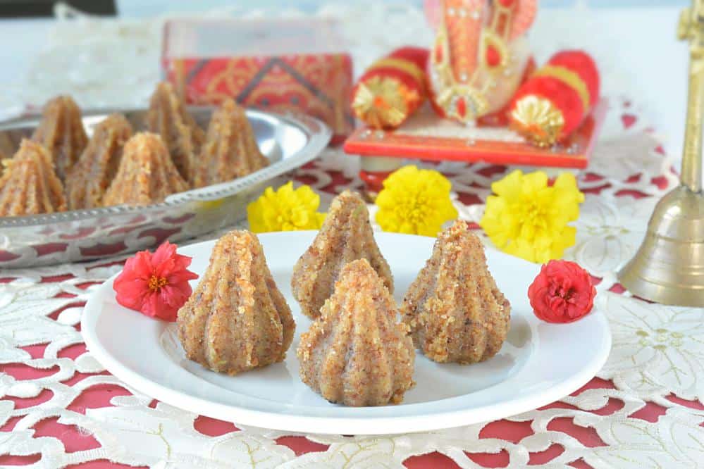 Urad dal modak Recipe