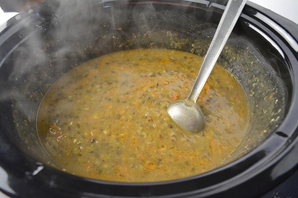 Langarwali dal in slow cooker