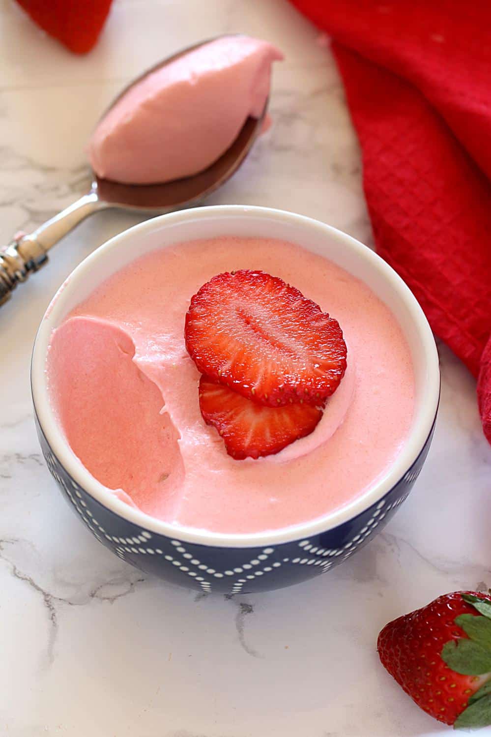 Eggless Strawberry Mousse, Hassle free, egg free and gluten free
