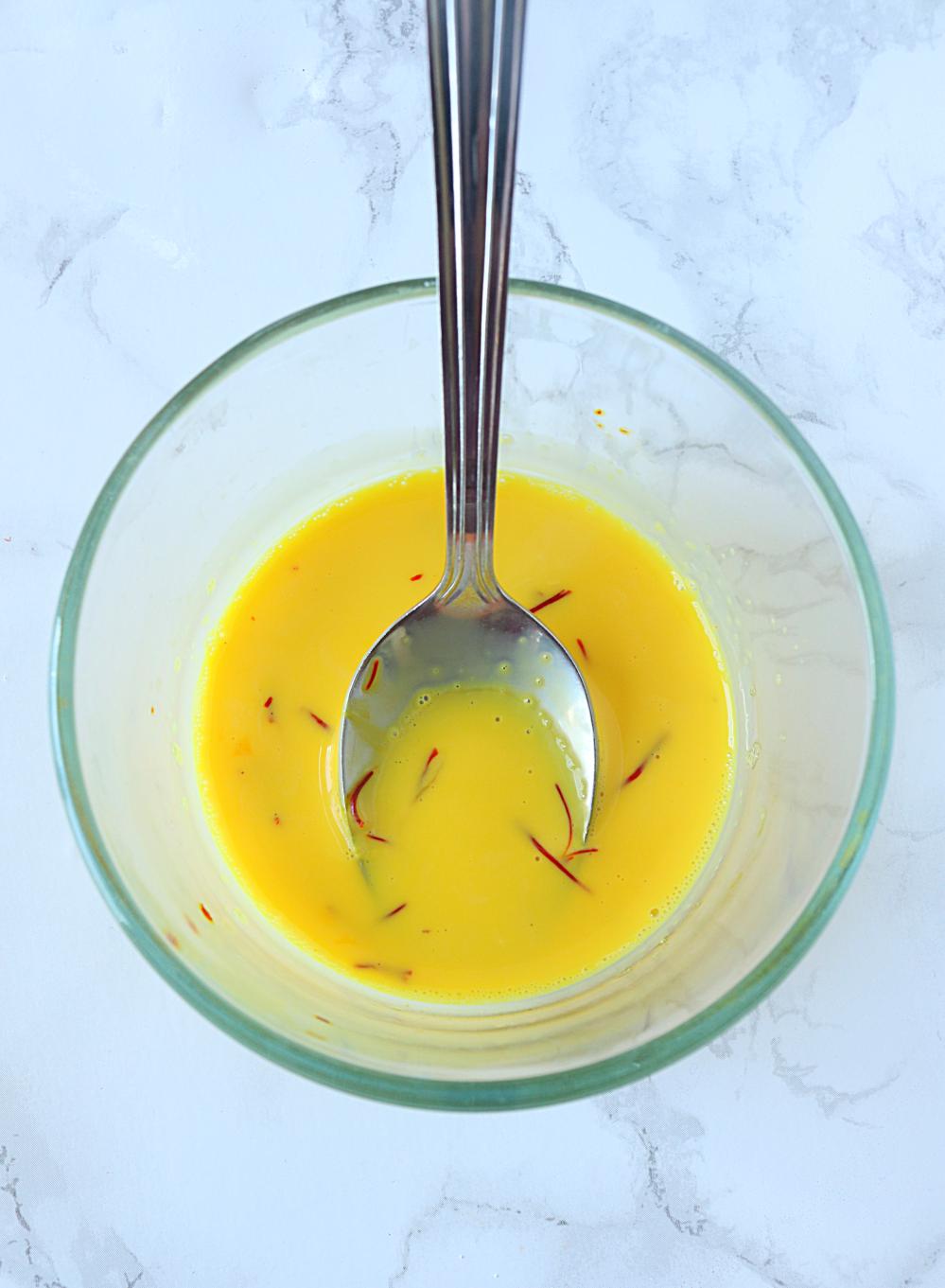 Saffron milk