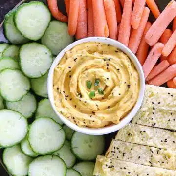 Homemade Pumpkin Ranch - Ruchiskitchen