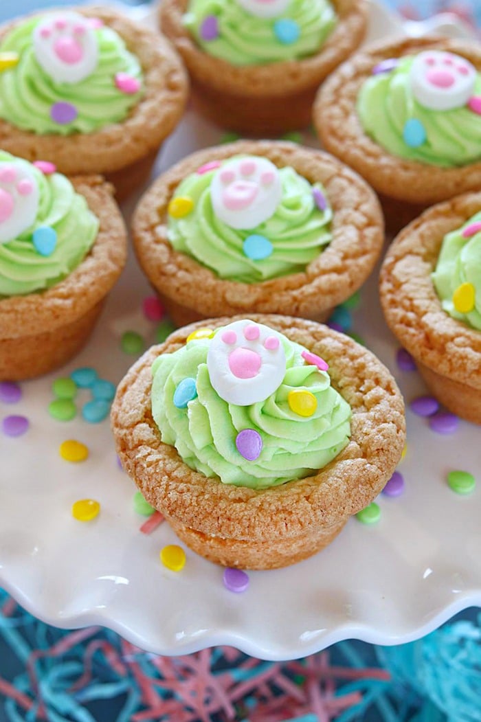 Easter Pistachio mousse cups