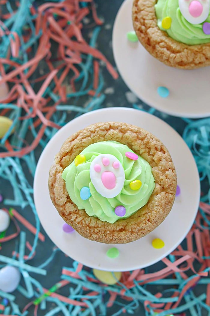Easter Pistachio mousse cups