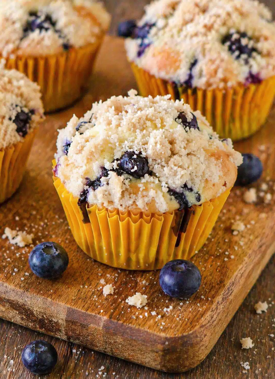 Easy homemade blueberry cupcakes