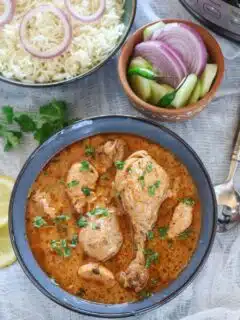 Indian Chicken curry in Pressure cooker