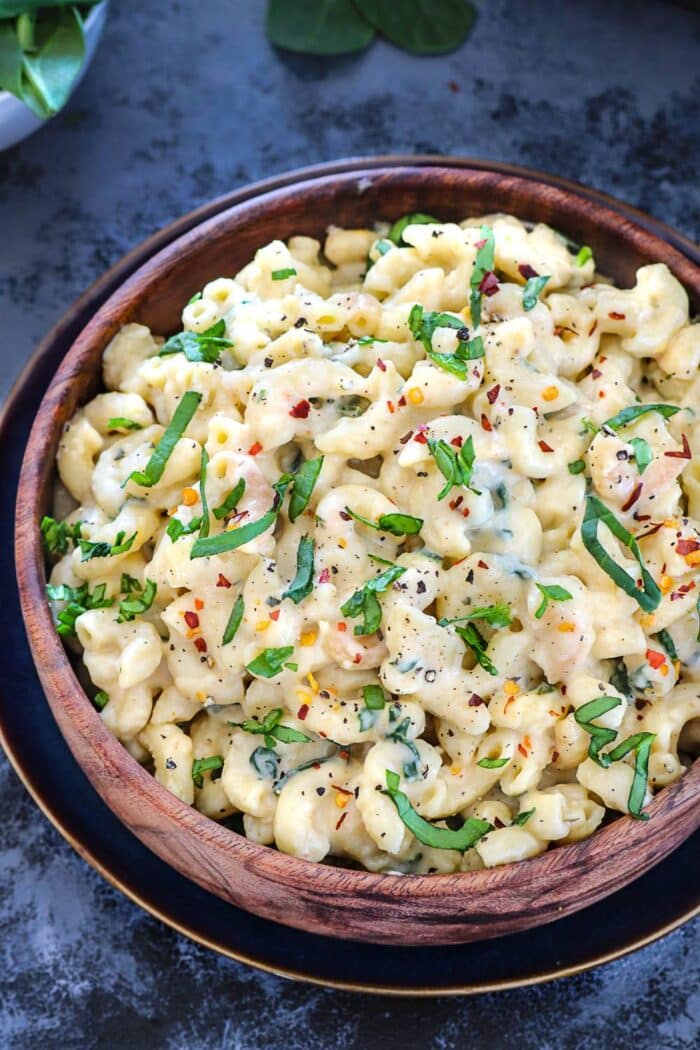 Instant Pot 3 Cheese Spinach Mac & Cheese in a bowl