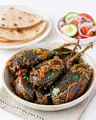 Bharwan Baingan recipe with peanut masala