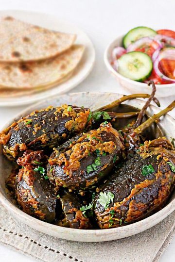 Bharwan Baingan recipe with peanut masala
