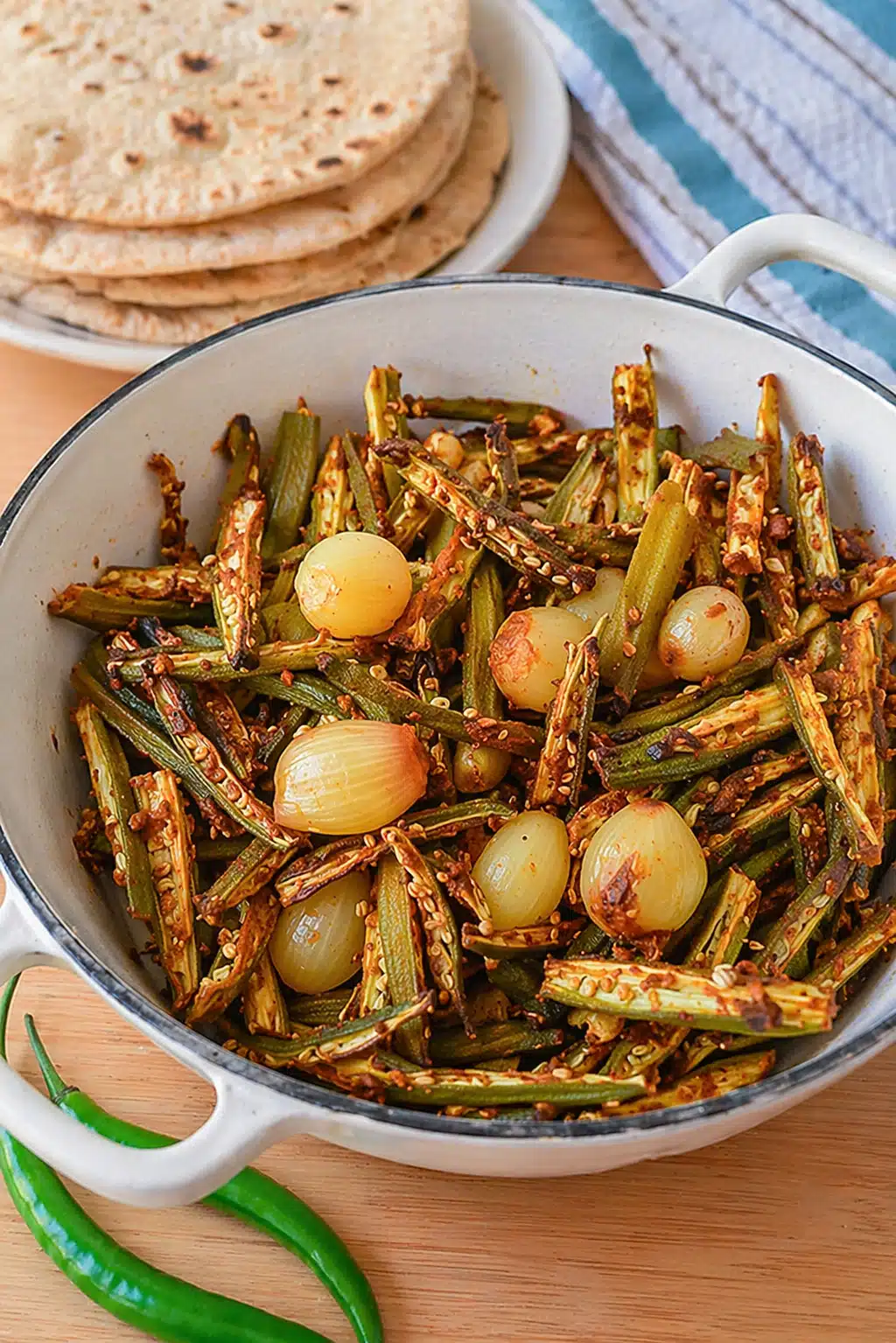 Bhindi masala served in a white kadai