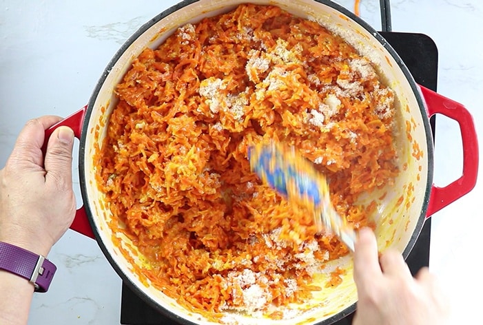 How to make Gajar ka halwa