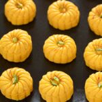 Garnish the pedas
