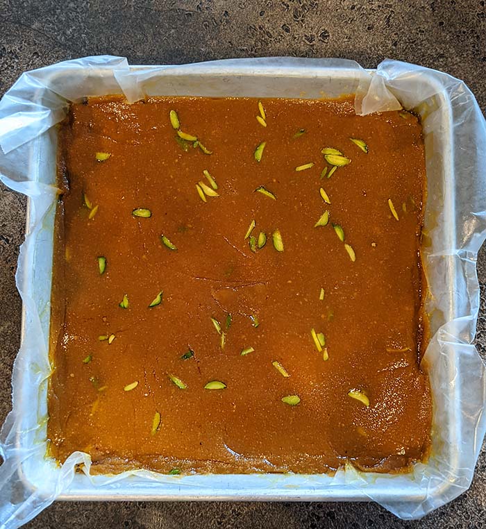 How to make Mohanthal