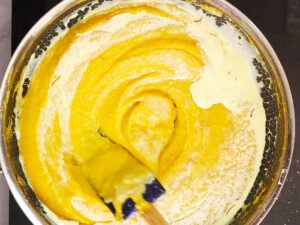 Stir the peda mixture