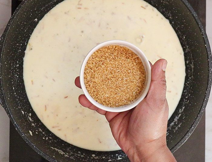 Add sugar to the kheer