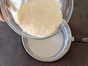 Add agar-agar mix