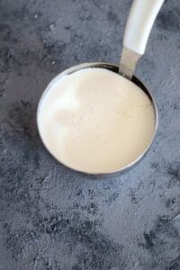 Loosen panna cotta