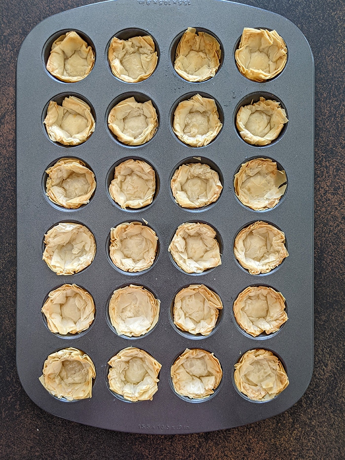 Bake the phyllo cups